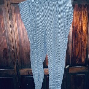 Gap, navy and white geometric pattern pants elastic pull on XXXL plus women’s 3X